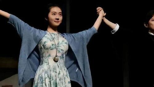 娱乐吃瓜酱田曦薇,娱乐吃瓜酱中的璀璨明星